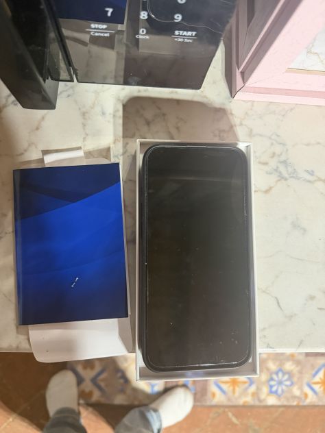iPhone 16 plus 128 gb - Foto 3