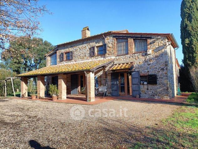 Vendita Rustico casale da 160 mq con giardino con posto auto - Foto 2