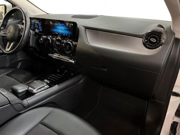 Mercedes-Benz GLA GLA-H247 2020 180 d Business Extra auto - Foto 9