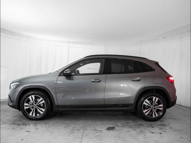Mercedes-Benz GLA GLA 200 d Progressive Extra - Foto 2
