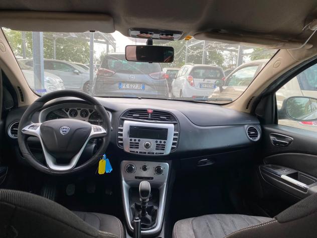 Lancia Delta 1.6 MJT DPF Gold (A61) - Foto 7