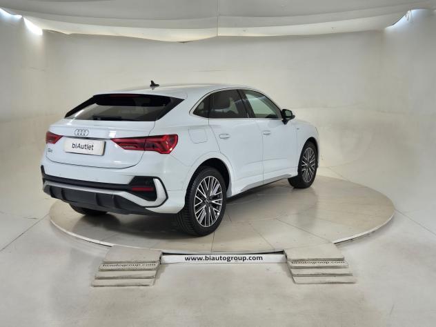 Audi Q3 I 2019 Sportback Diesel Sportback 35 2.0 tdi S line edition s-tronic - Foto 4