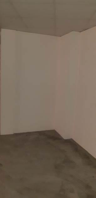 Privato Vende Ampio Box di 31 metri quadri - Foto 4