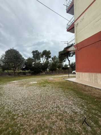 Paestum, zona Licinella – appartamento di circa 95 mq, con posto auto e garage - Foto 4