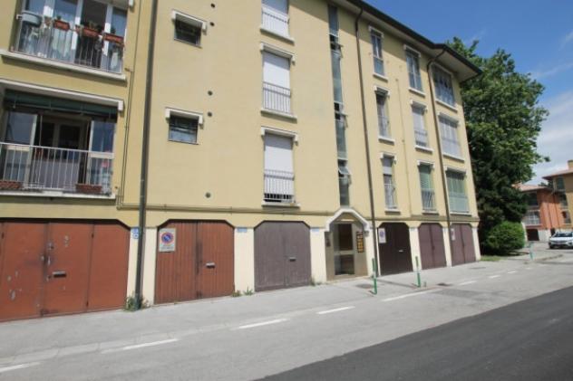 Appartamento di 131 m² con 4 locali e box auto in vendita a Padova