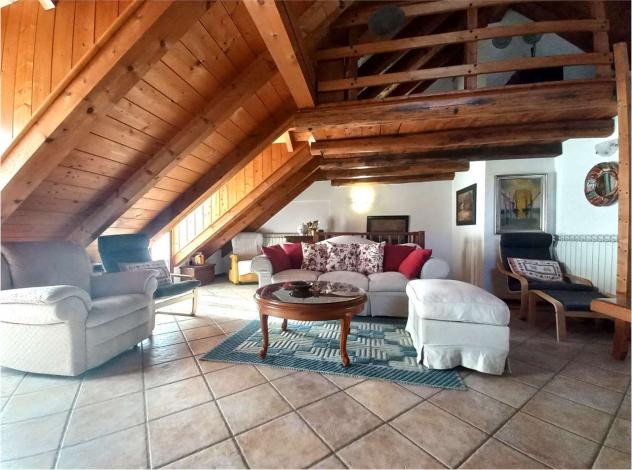 V000588 - SPLENDIDO APPARTAMENTO SU DUE LIVELLI CON TERRAZZA - Foto 5