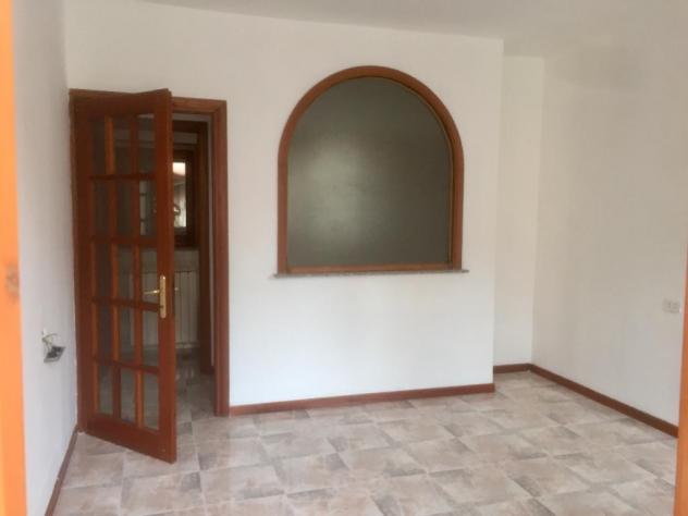 lbz490 - ampio bilocale NON ARREDATO - senza spese condominiali - Foto 3