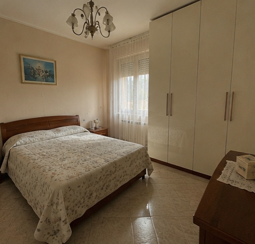 BEINASCO AMPIO TRILOCALE ARREDATO CON GIARDINETTO CONDOMINIALE - Foto 3