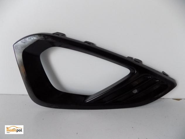Ford Fiesta MK8 - Griglia paraurti destra - 12611