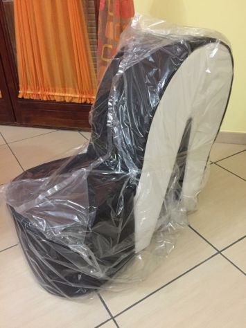 Pouf a forma di scarpa
