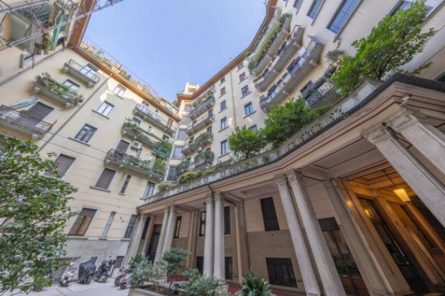 Attico / Mansarda di 275 m² con più di 5 locali in vendita a Milano - Foto 3