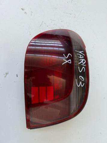 STOP FANALE POSTERIORE SINISTRO TOYOTA Yaris Serie (0305)