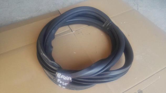 Guarnizione Porta Posteriore Sinistra / SX FIAT Bravo 198 2008