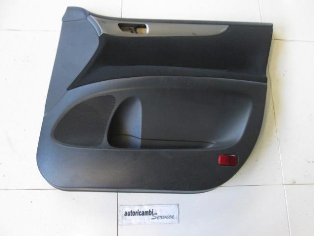 PANNELLO PORTA ANTERIORE DESTRA TOYOTA AVENSIS VERSO 2.0 D 85KW 5M 5P (2004) RICAMBIO USATO 6761044420