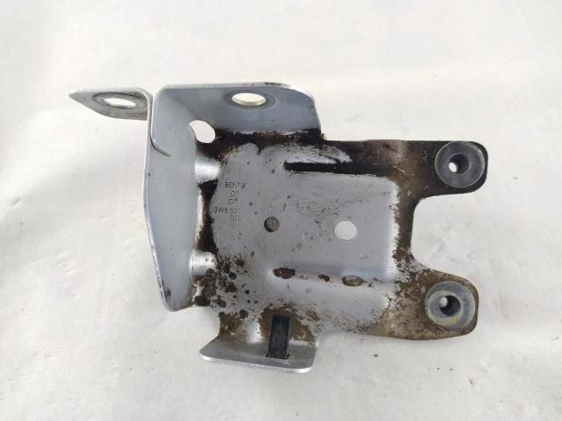 3W8821167 STAFFA SUPPORTO PARAFANGO ANTERIORE SINISTRO BENTLEY CONTINENTAL GT 4.0 B 388KW 4X4 AUT 2P (2016) RICAMBIO USATO