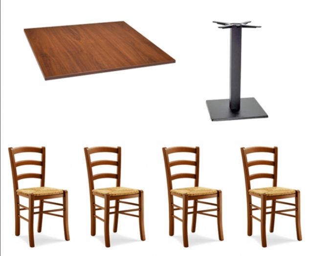Set tavoli e sedie per ristoranti