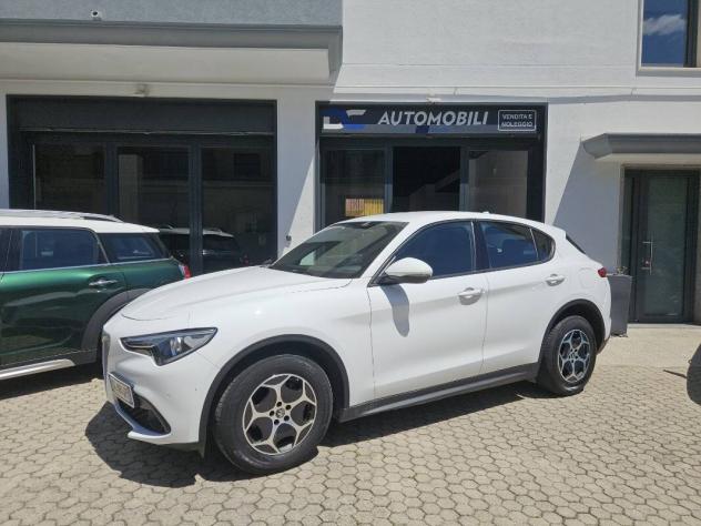 Alfa Romeo Stelvio 2.2 t Business Q4 190cv auto - Foto 10