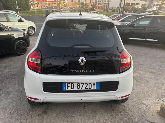 RENAULT TWINGO 1.0 BENZINA 2016 - Foto 5