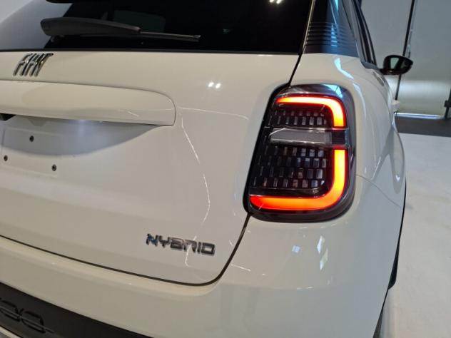 FIAT 600 (2023--) 600 Hybrid 110 CV DCT MHEV La Prima - Foto 10