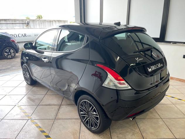 Lancia Ypsilon 1.0 FireFly 70cv S&S Hybrid GOLD PLUS - Foto 4