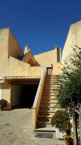 Appartamento indip. vista mare + grande garage e posto auto - Foto 2