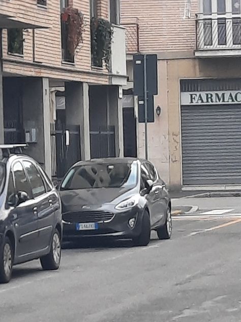 PARRUCCHIERE CHIUSO A CESANO BOSCONE AFFITTASI NEGOZIO DI CIRCA 50 MQ. CON B - Foto 5
