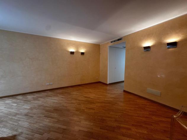 Appartamento di 110 m² con 4 locali in affitto a Milano - Foto 8