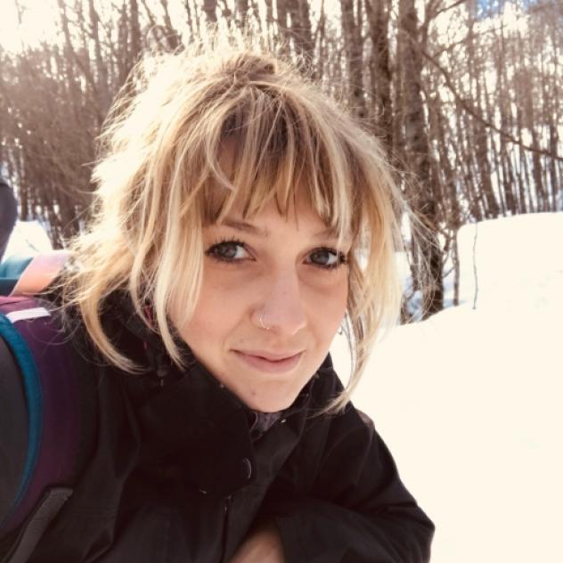 Silvia cerca una babysitter - lavoro da babysitter a Bologna