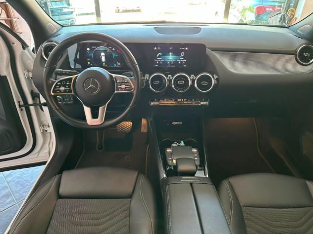 MERCEDES GLA 200d SPORT 150cv AUT - Foto 9
