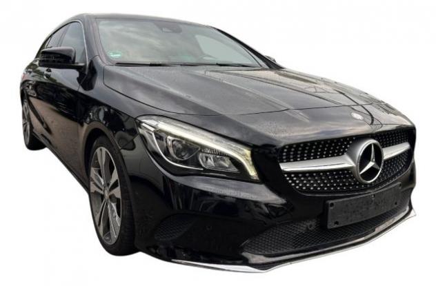 MERCEDES-BENZ CLA 200 Shooting Brake Premium Automatica rif. 23887116
