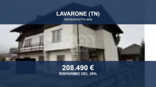 Immobile in asta di 245 m² con più di 5 locali e box auto in vendita a Lavarone