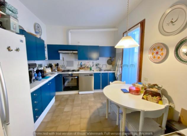Appartamento di 130 m² con 4 locali e box auto in vendita a Rodano - Foto 6