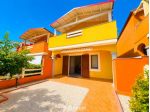 Villetta a schiera con giardino e garage privato a Viddalba