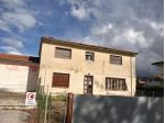 Immobile  da ristrutturare sito in zona di forte passaggio in zona Capezzan &hellip;