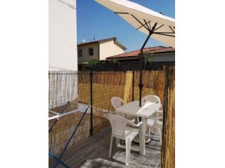 Appartamento in affitto a Marina di Massa - Massa 36 mq  Rif: 1451106