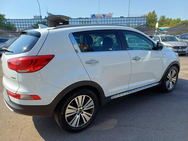 Kia Sportage 2.0 crdi Awd 4X4 184cv TETTO - 1°PROP - GARANZIA - Foto 9