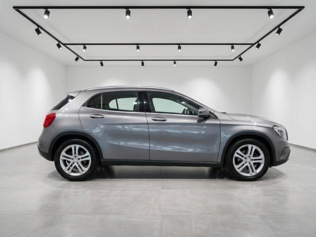 Mercedes-benz GLA 180 d Automatic Sport - Foto 4