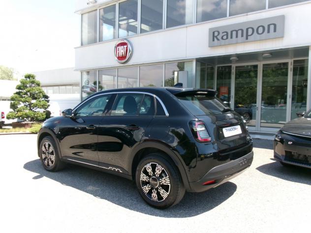 FIAT 600 1.2 Hybrid 110cv Vari colori - Foto 5