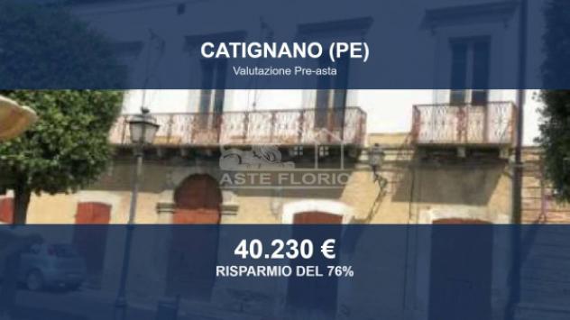 Immobile in asta di 437 m² con più di 5 locali in vendita a Catignano