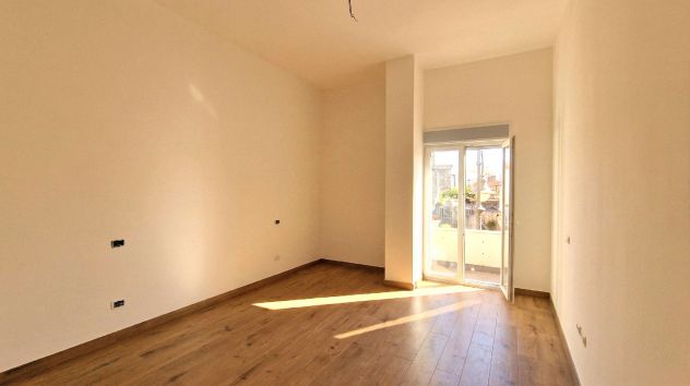 OPPORTUNITA' IMMOBILIARE IN PIENO CENTRO: INTERO FABBRICATO CON RESIDENZA - Foto 6