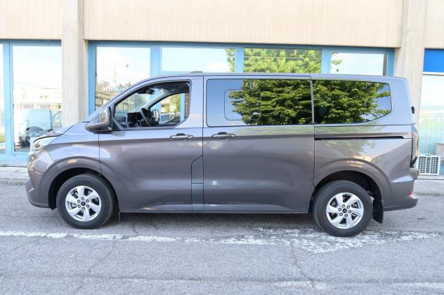 Ford Transit Custom Combi 2.0 EcoBlue 9 posti Titanium - Foto 4
