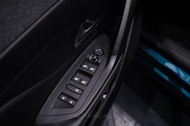 PEUGEOT 408 1.6 Hybrid 180 e-EAT8 Allure Pack rif. 23258000 - Foto 10