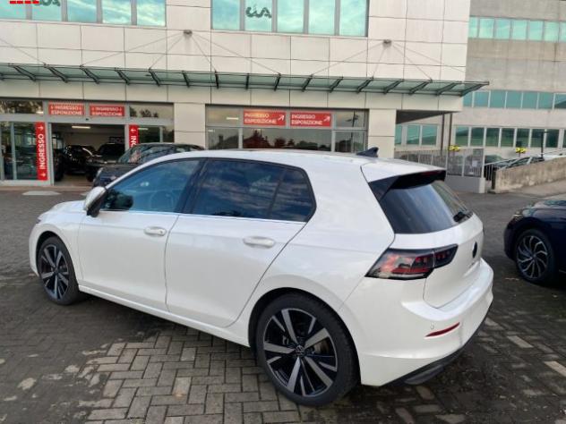 VOLKSWAGEN Golf 1.5 eTSI 150 CV DSG Style rif. 24077759 - Foto 4