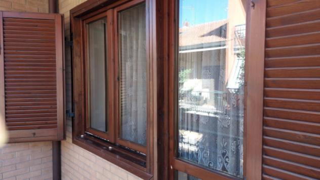 Villetta a schiera di 280 m² con più di 5 locali e box auto in vendita a None - Foto 12