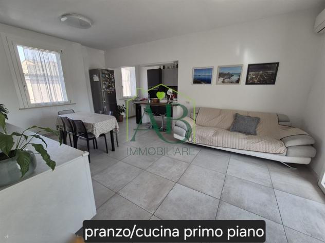 Appartamento ristrutturato con corte