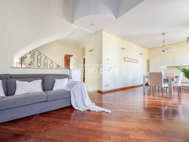 Casa con corte alle porte del Centro Storico