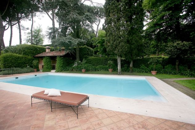 Complesso Immobiliare di Prestigio con Due Ville e Parco - Foto 4