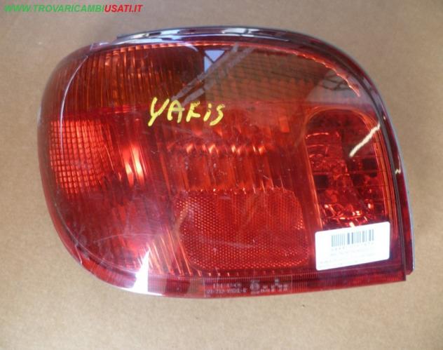 FANALE POST.S. TOYOTA YARIS (XP10) 3 porte / 5 porte  Parti elettriche  Fanaleria  Fanali  Fanale post. sx. TOYOTA - YARIS - 01-03-2003 - 01-12-2005,