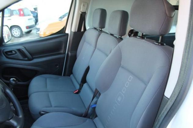 Citroën Berlingo BlueHDi 100 Van 3 posti Club L1 - Foto 8