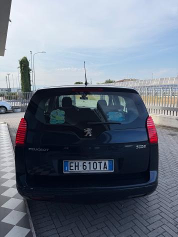 Peugeot 5008 2.0 HDi 150CV Business - Foto 5